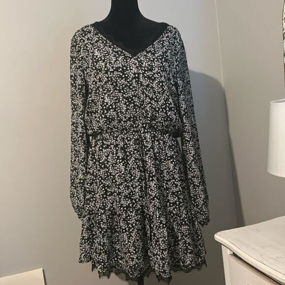 Maurices Dresses & Skirts - Maurice’s Dress medium C
